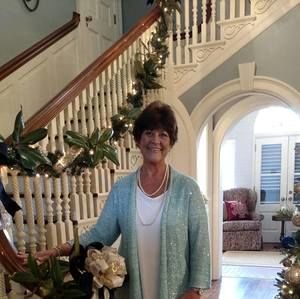 Meet your Posher, Lori